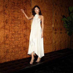 White halter dress with rose - Delfi Collective